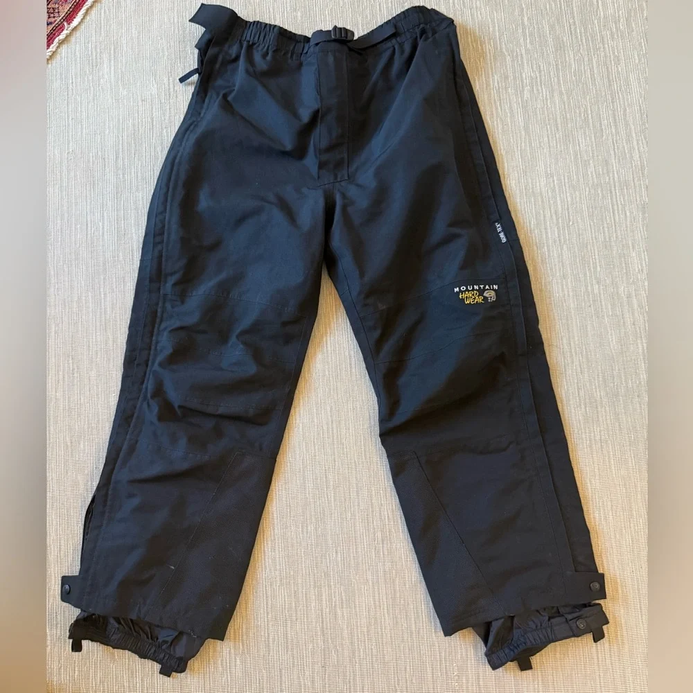 Mountain Hardwear Black Gore-Tex Snow/Ski Pants - Picture 1 of 10